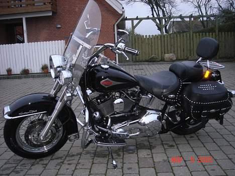 Harley Davidson Heritage Softail FLSTC billede 3