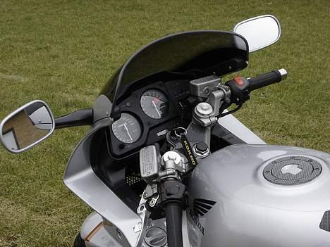 Honda VFR 750 f RC 36 SOLGT billede 5