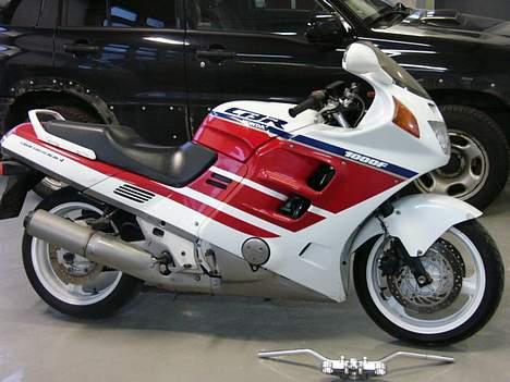 Honda CBR 1000 F billede 1