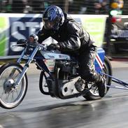 Triumph Dragracing