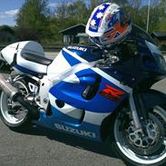 Suzuki GSXR 600 Srad