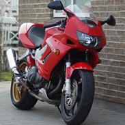 Honda VTR 1000F