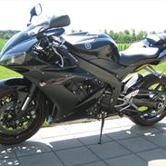 Yamaha YZF R1 (SOLGT)