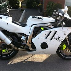 Suzuki Gsxr 400r