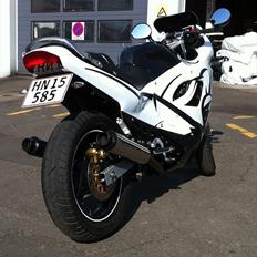Suzuki GSX 600 F (SOLGT)