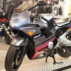 Honda CBR 600 F