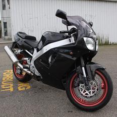 Yamaha YZF 750 R *Solgt*