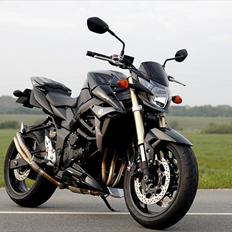 Suzuki GSR 750 [Solgt]