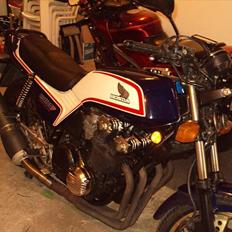 Honda CB 1100 F super boldor