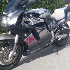 Suzuki GSXR 750 "