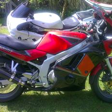 Suzuki GS 500 E (solgt)