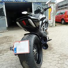 Ducati Diavel