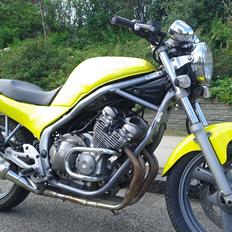 Yamaha XJ 600 N