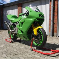 Kawasaki Zx6R Baneracer "SOLGT"