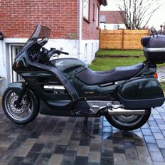 Honda ST 1100 -Solgt