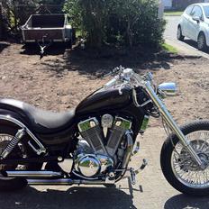 Suzuki intruder 1400 Solgt