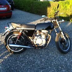 Yamaha XS 250