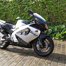 Yamaha YZF1000R Thunderace