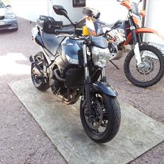Suzuki GSR 600 AK8