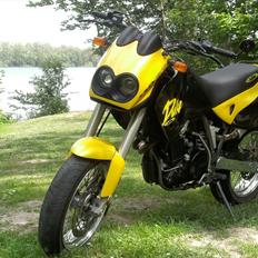 KTM Duke 620 LC4