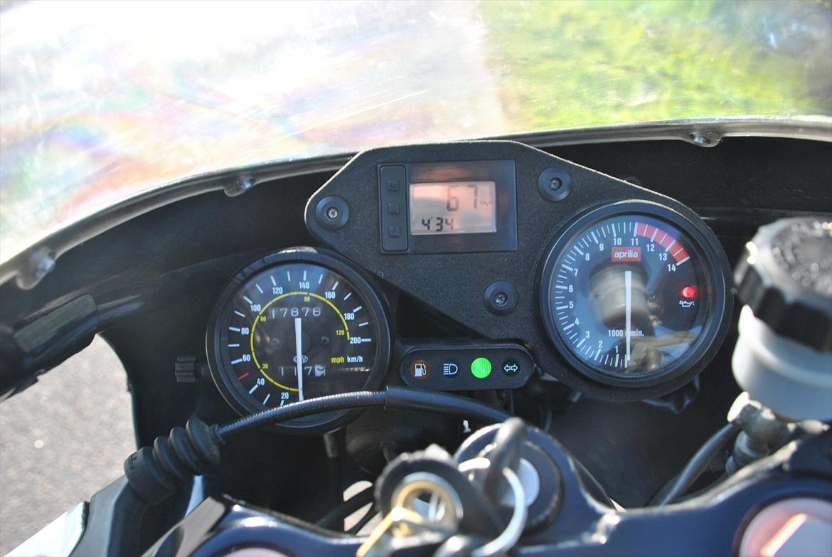 Aprilia rs 125 SOLGT billede 13