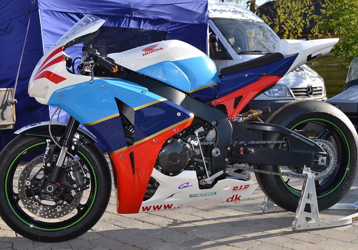 Honda CBR1000RR billede 2