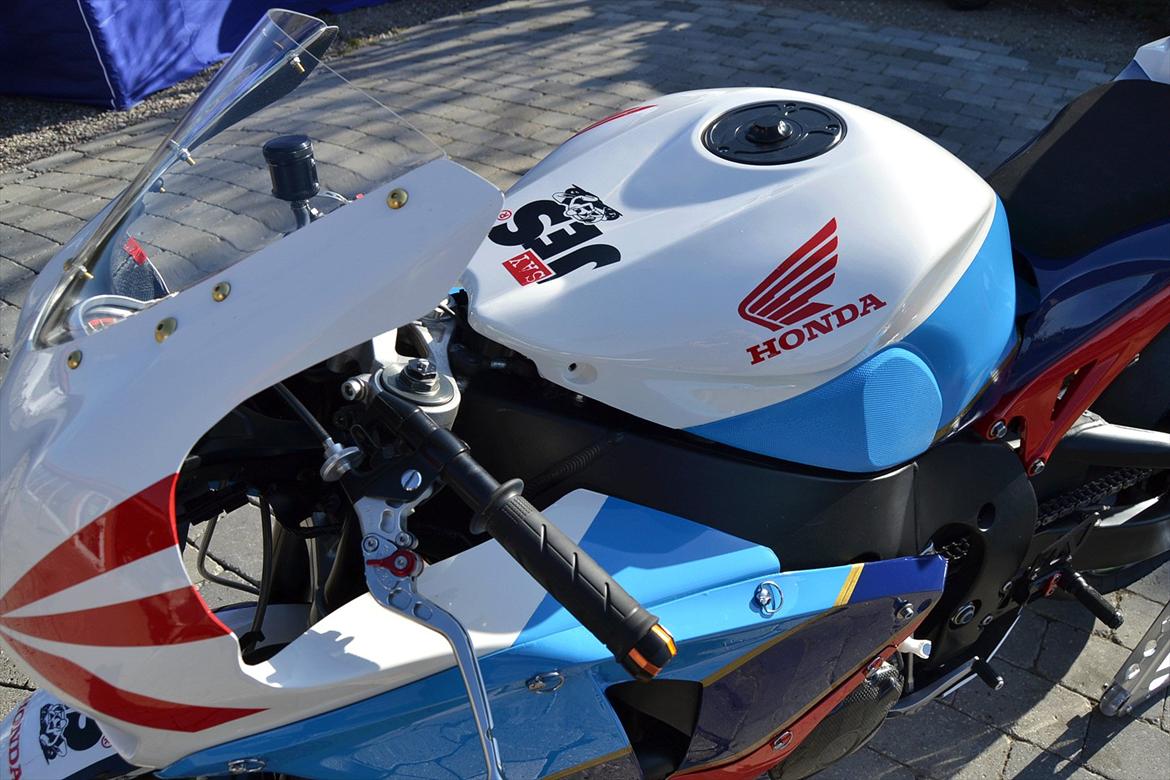 Honda CBR1000RR billede 8