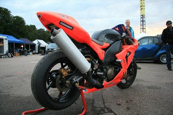 Kawasaki ZX10R billede 2