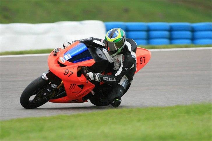 Kawasaki ZX10R billede 8