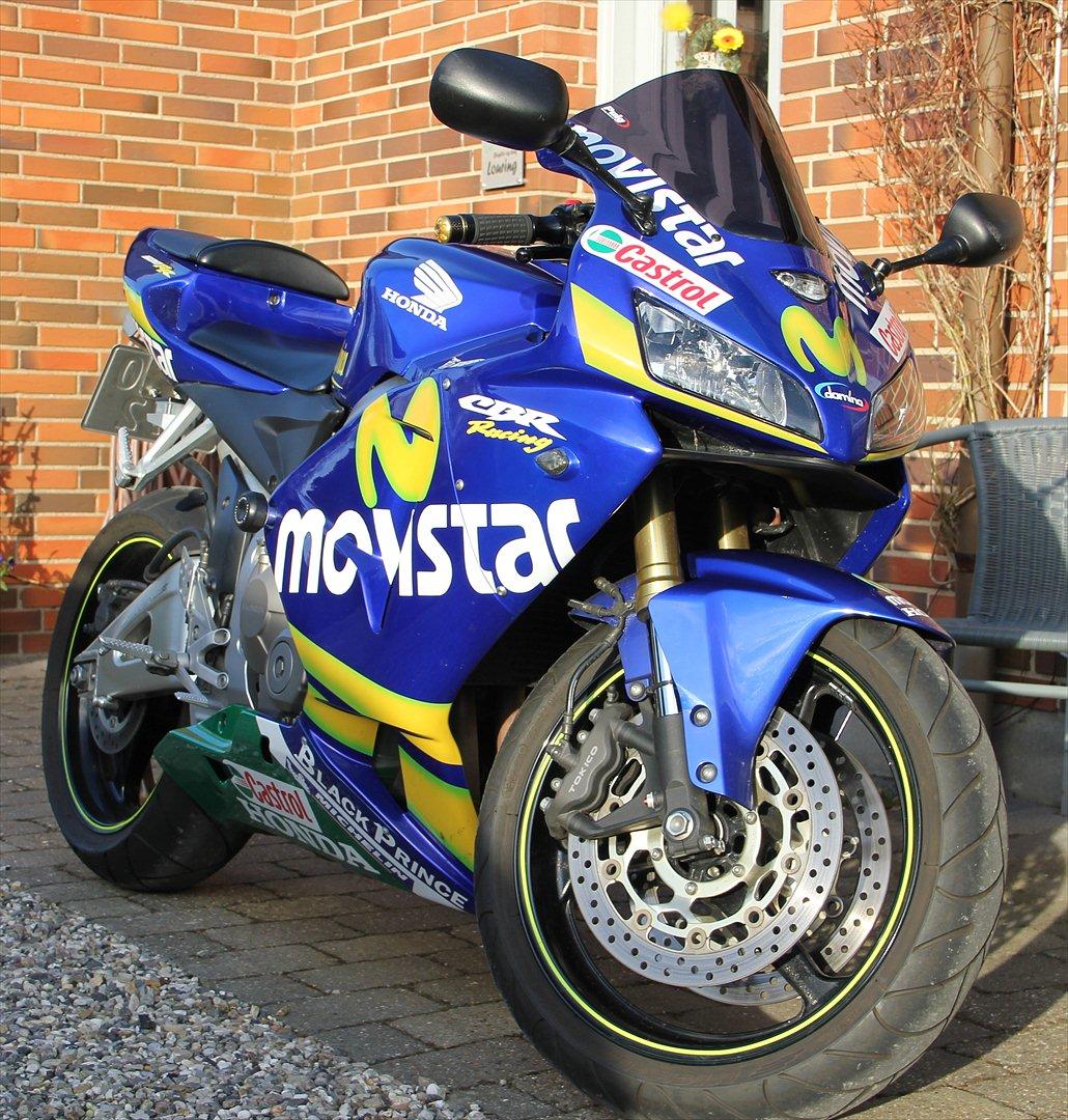 Honda CBR 600 RR *MOVISTAR* billede 1