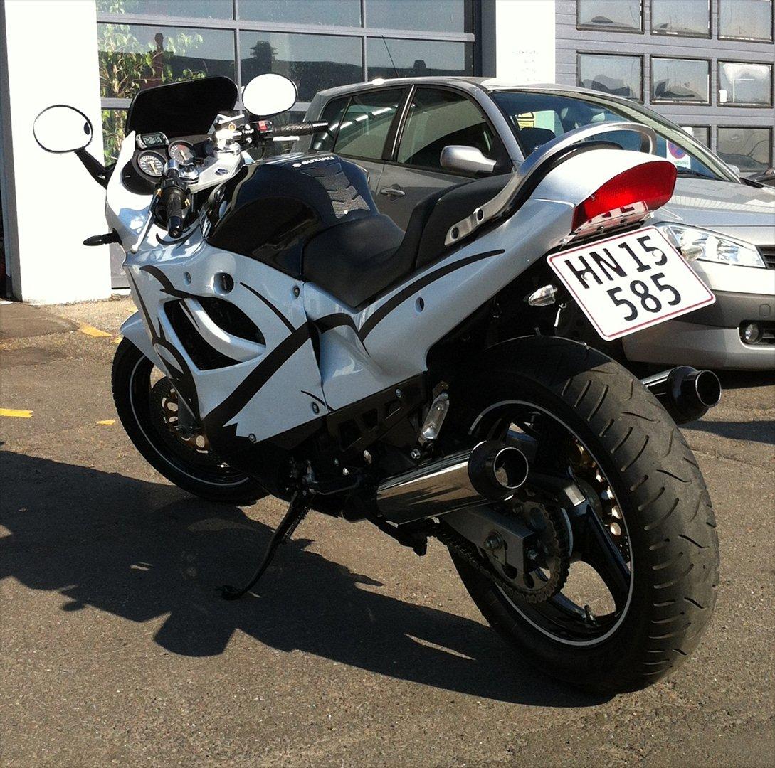 Suzuki GSX 600 F (SOLGT) billede 4