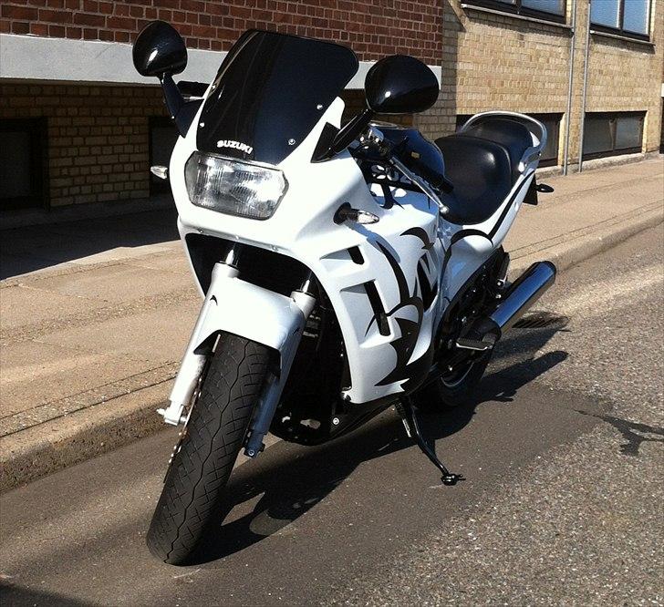 Suzuki GSX 600 F (SOLGT) billede 5