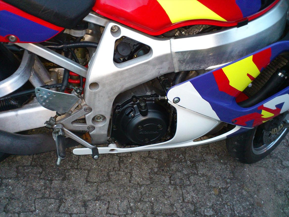 Honda CBR 900 RR Fireblade billede 6