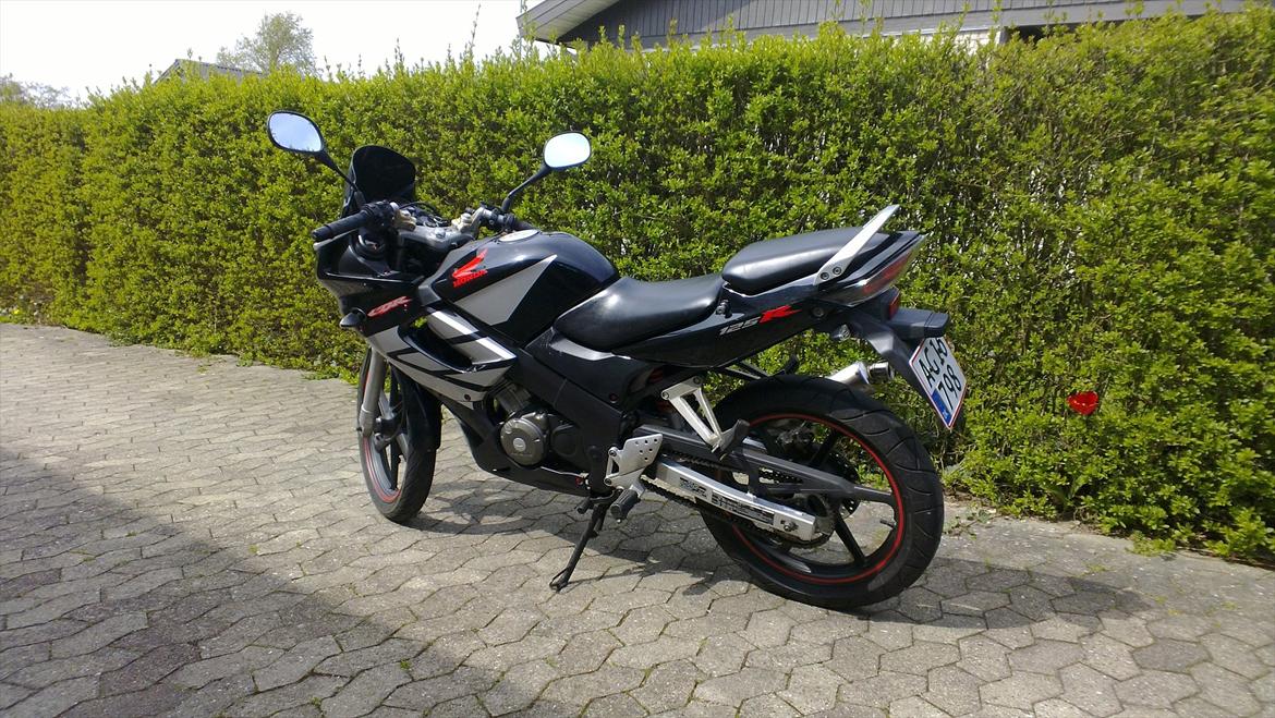Honda CBR 125R billede 6
