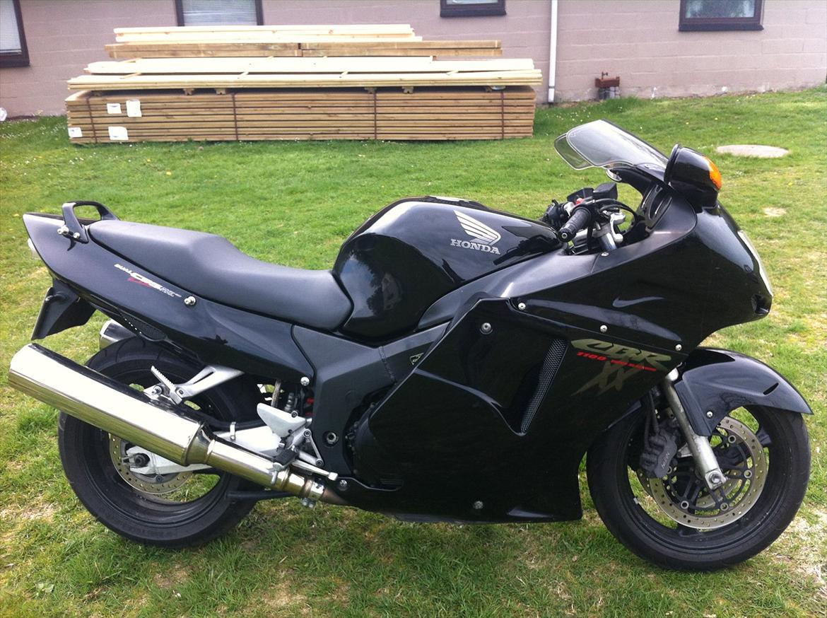 Honda CBR 1100 XX Super Blackbird billede 1