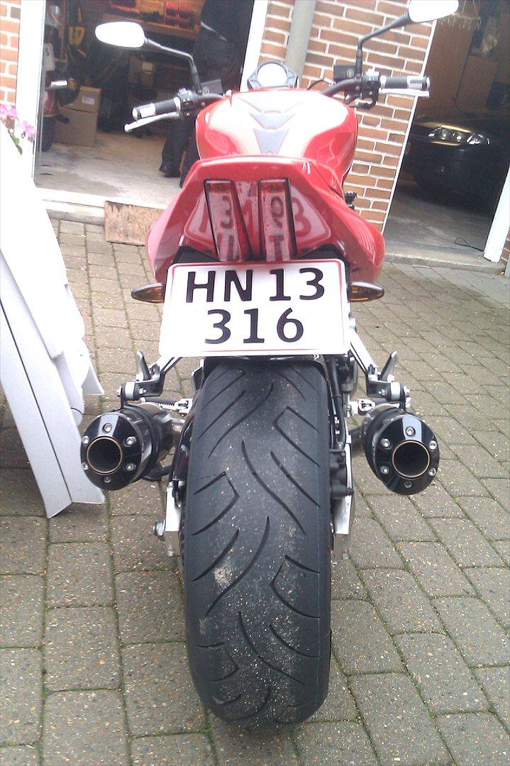 Suzuki Solgt: SV 1000 billede 2