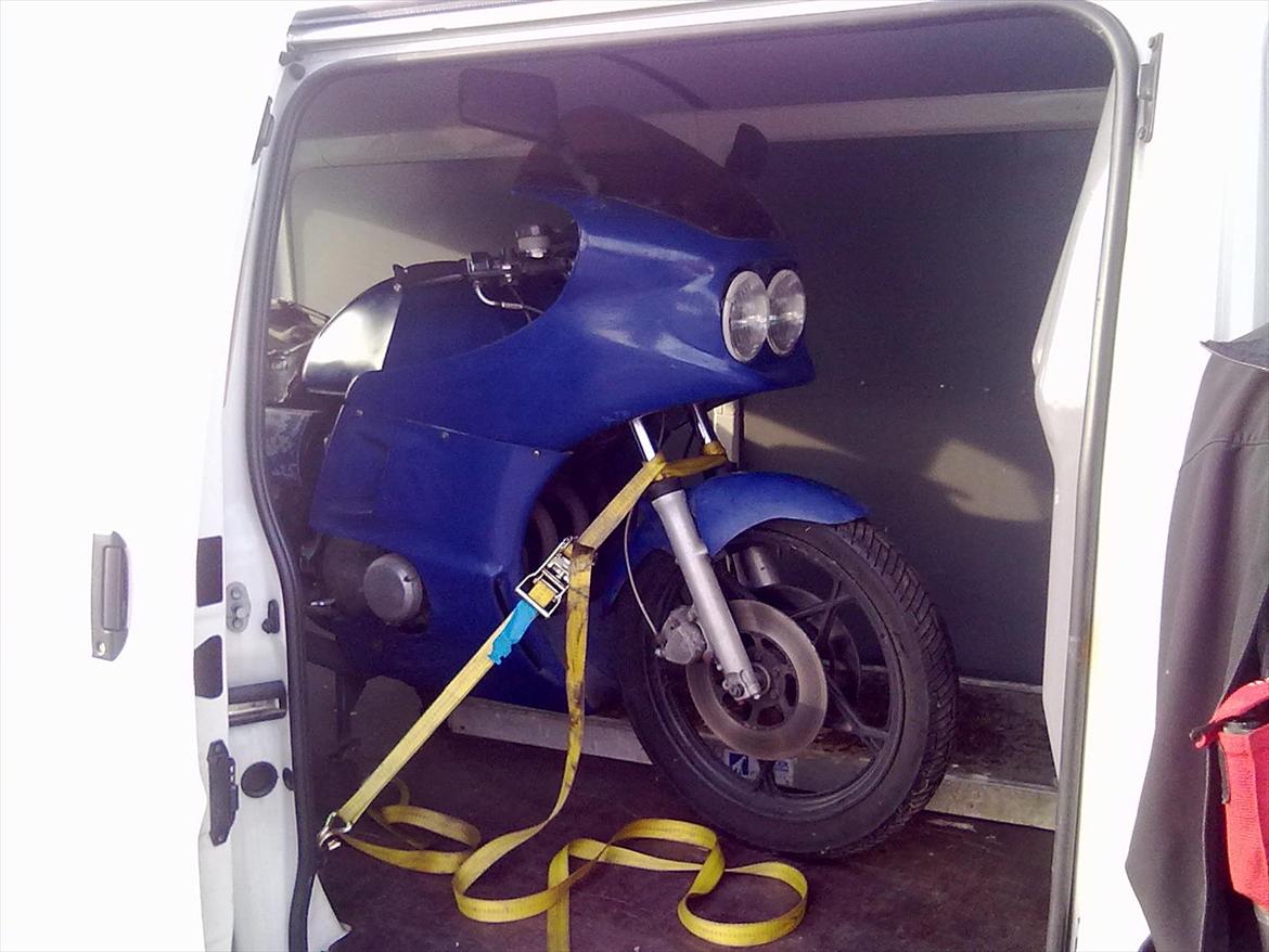 Suzuki GS 750 - GS'en på vej til Sjælland billede 1