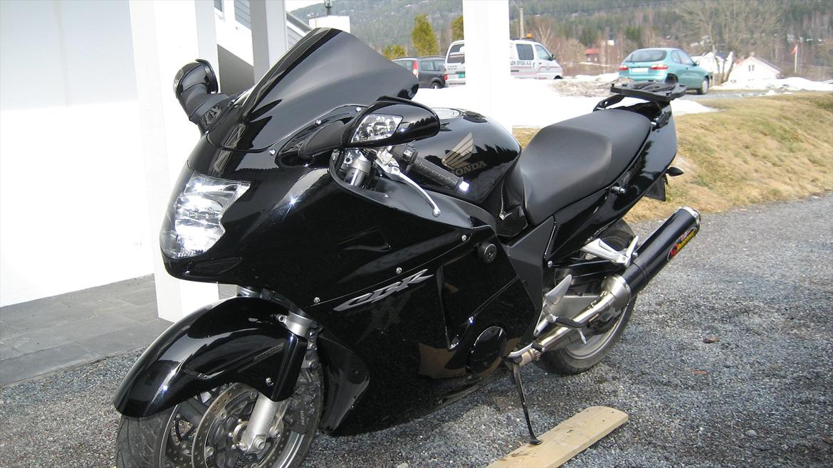 Honda CBR1100XX Super Blackbird billede 2