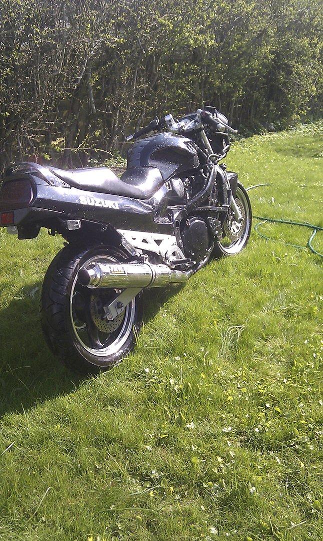 Suzuki GSX 750F billede 17