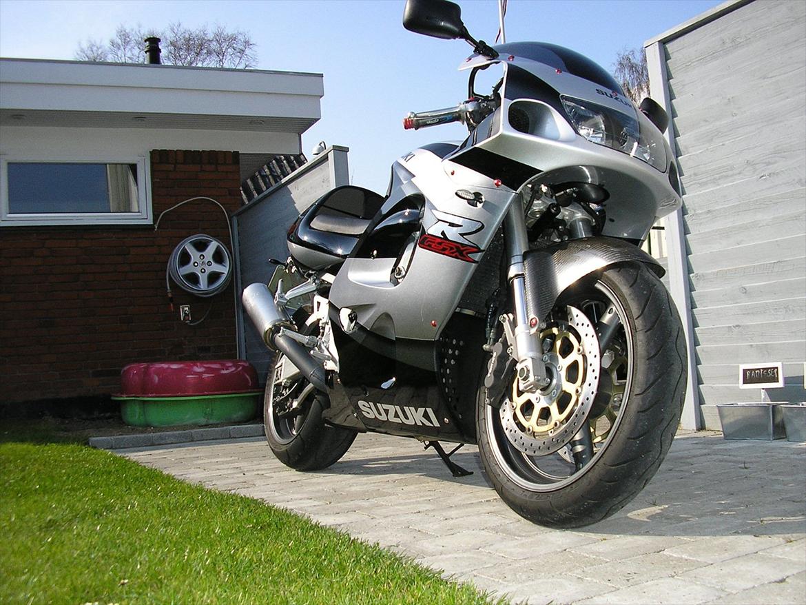 Suzuki GSXR 750 SRAD.. billede 9