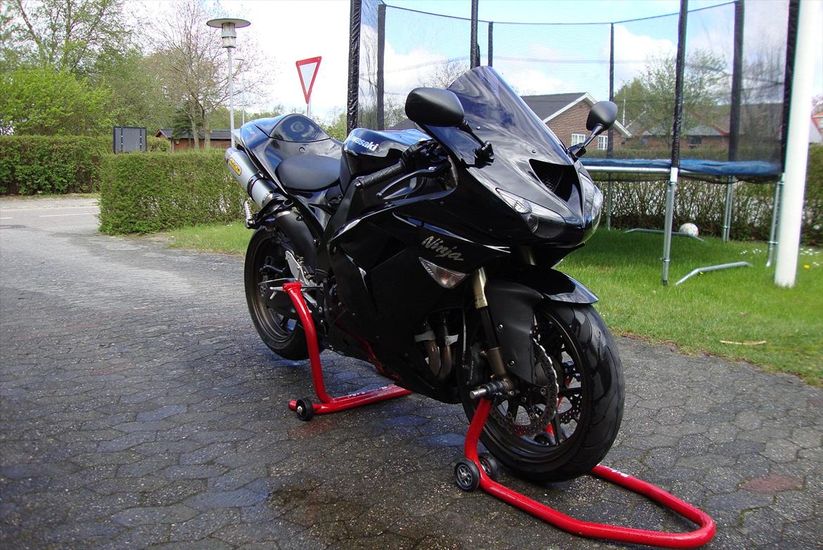 Kawasaki ZX10-R billede 3