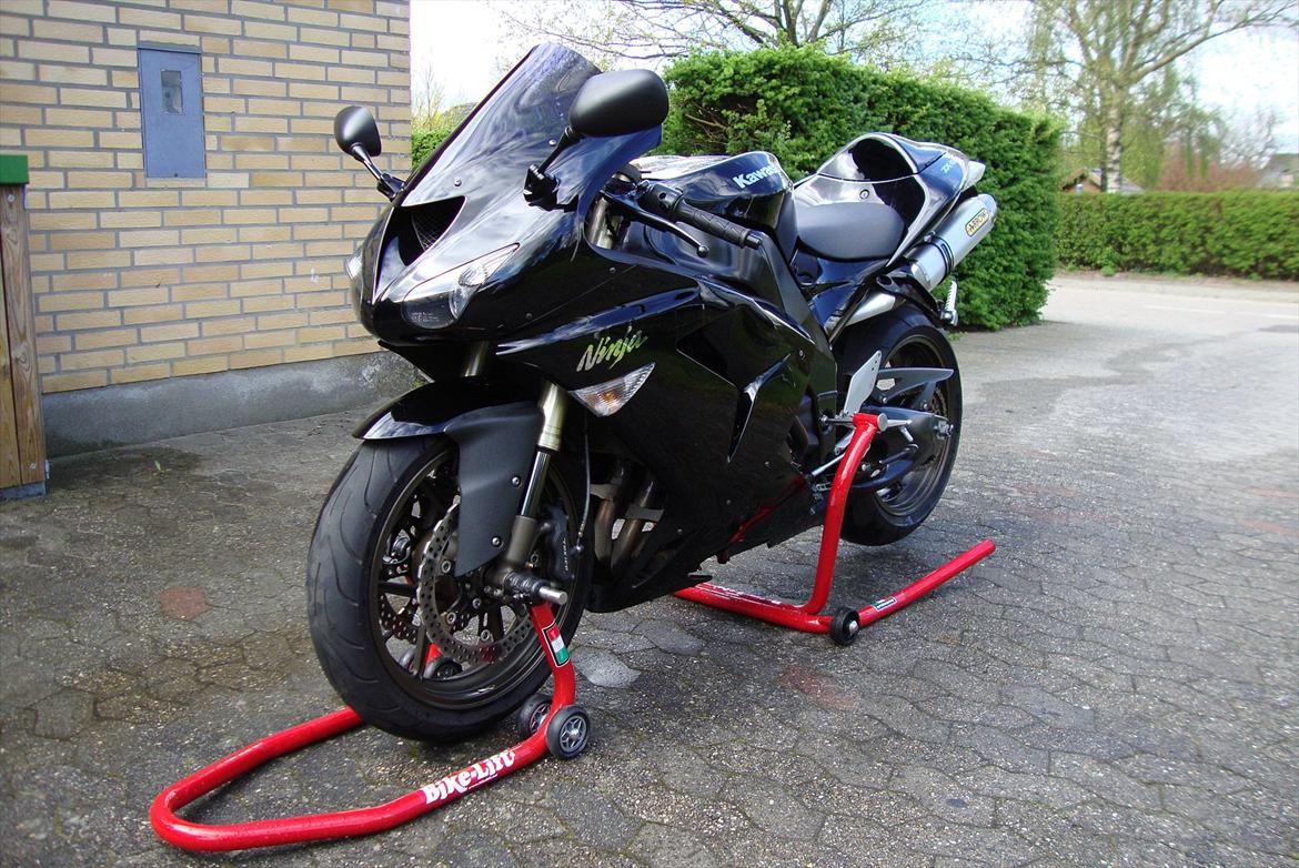 Kawasaki ZX10-R billede 2