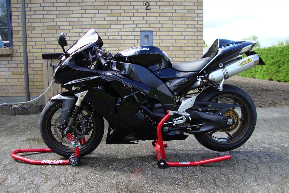 Kawasaki ZX10-R billede 4