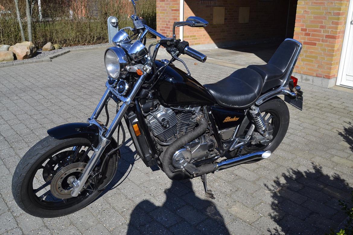 Honda VT700C Shadow "SOLGT" billede 5