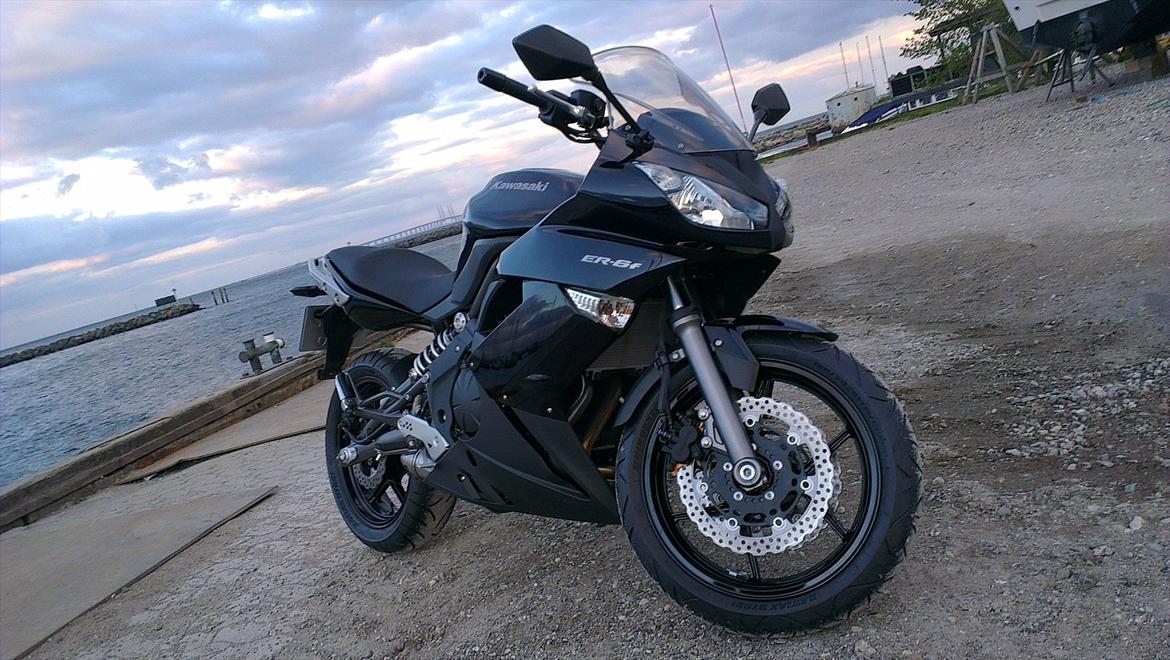 Kawasaki ER6F billede 1