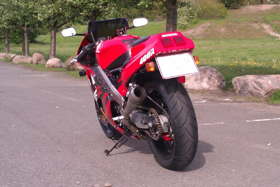 Honda VFR 400R NC30 billede 2
