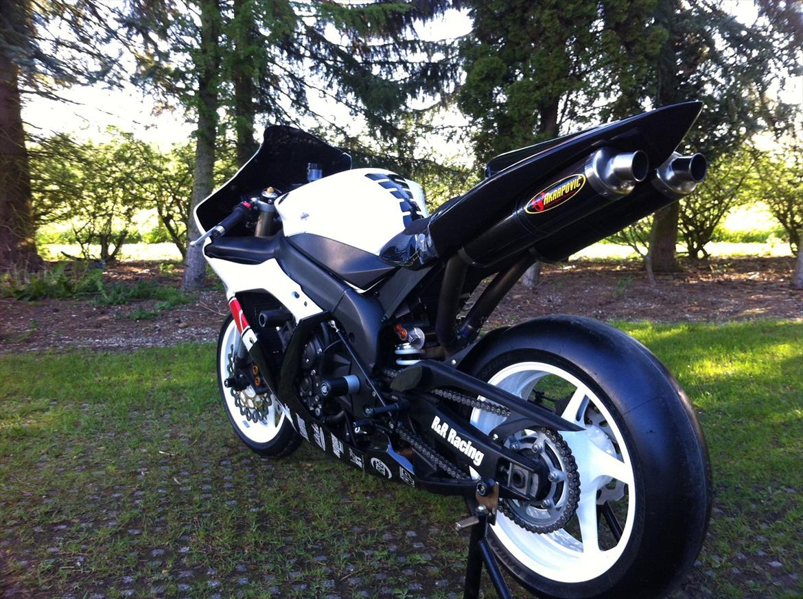 Yamaha YZF-R1 billede 4