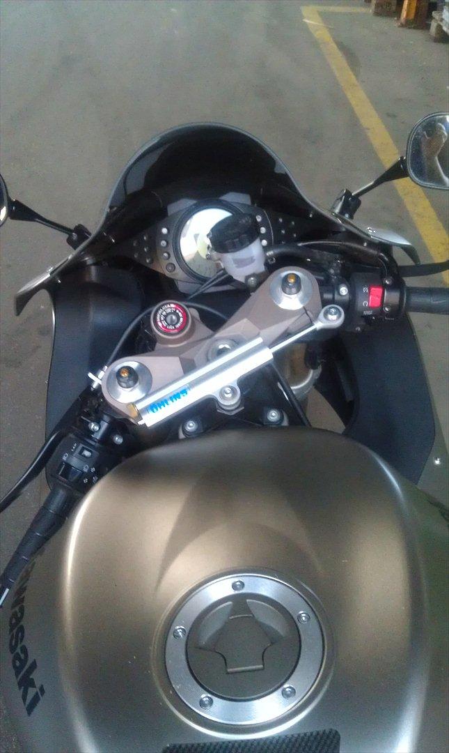 Kawasaki ZX10R billede 6
