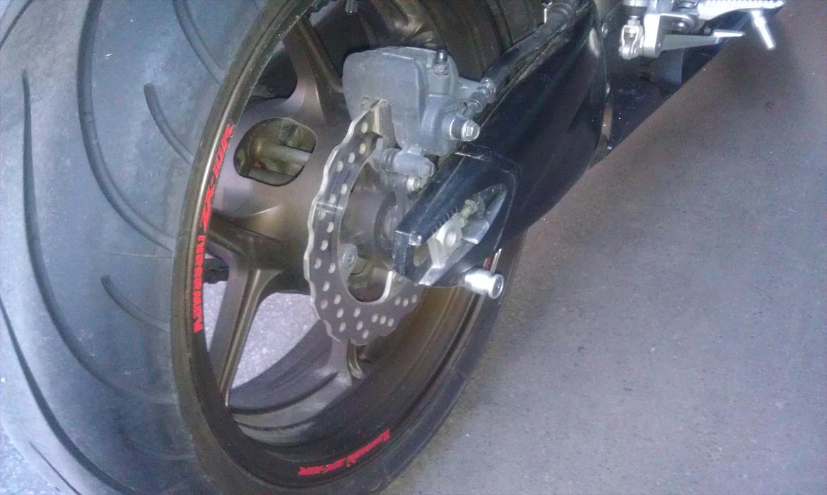 Kawasaki ZX10R billede 10