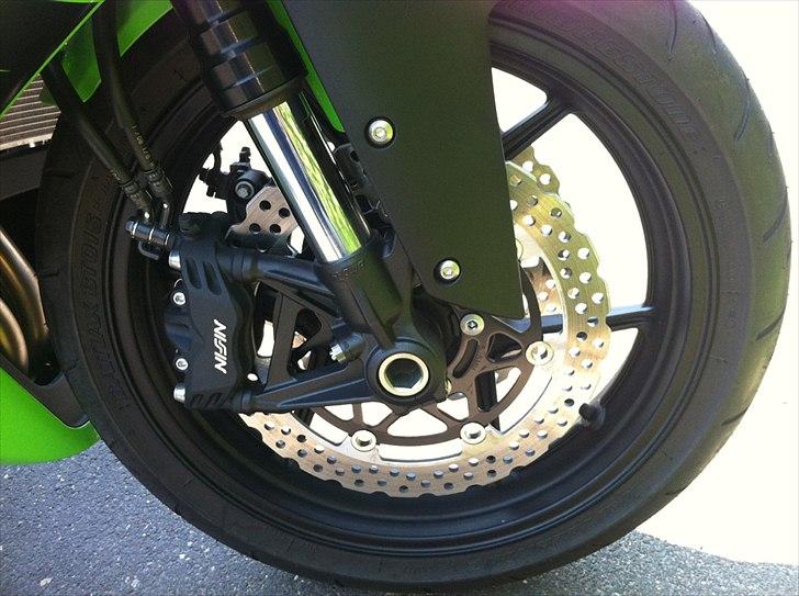 Kawasaki ZX6R billede 4